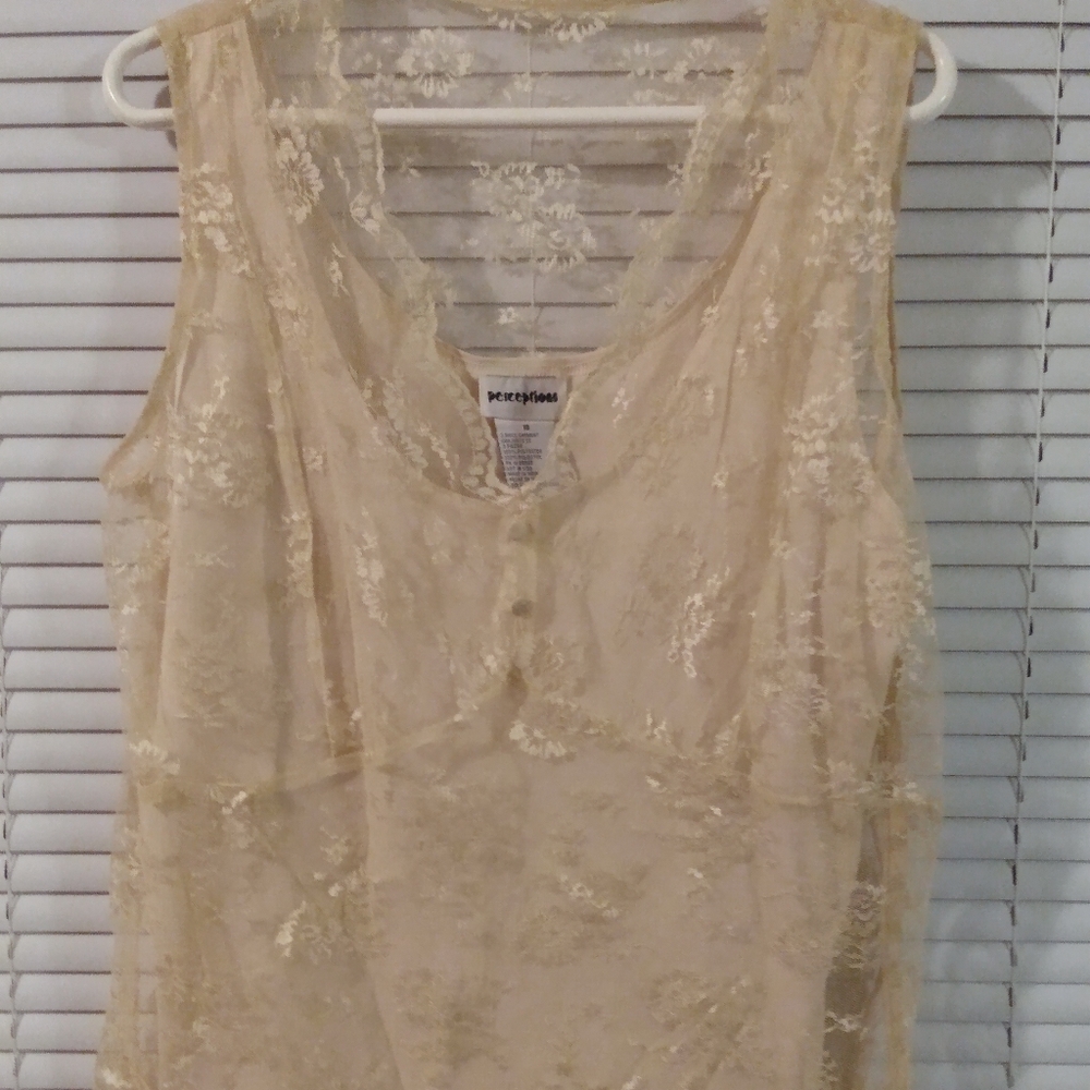 Perceptions Lace lined tank